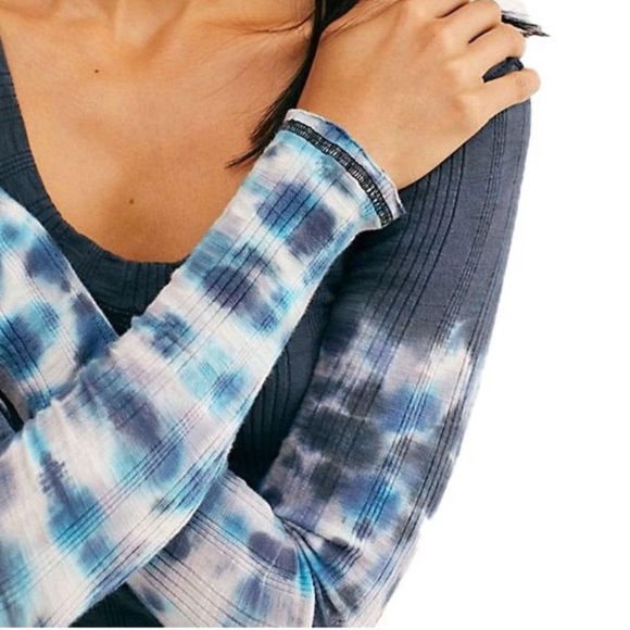 FREE PEOPLE Big Sur Tie Dyed Long Sleeve Tee - Picture 3 of 9